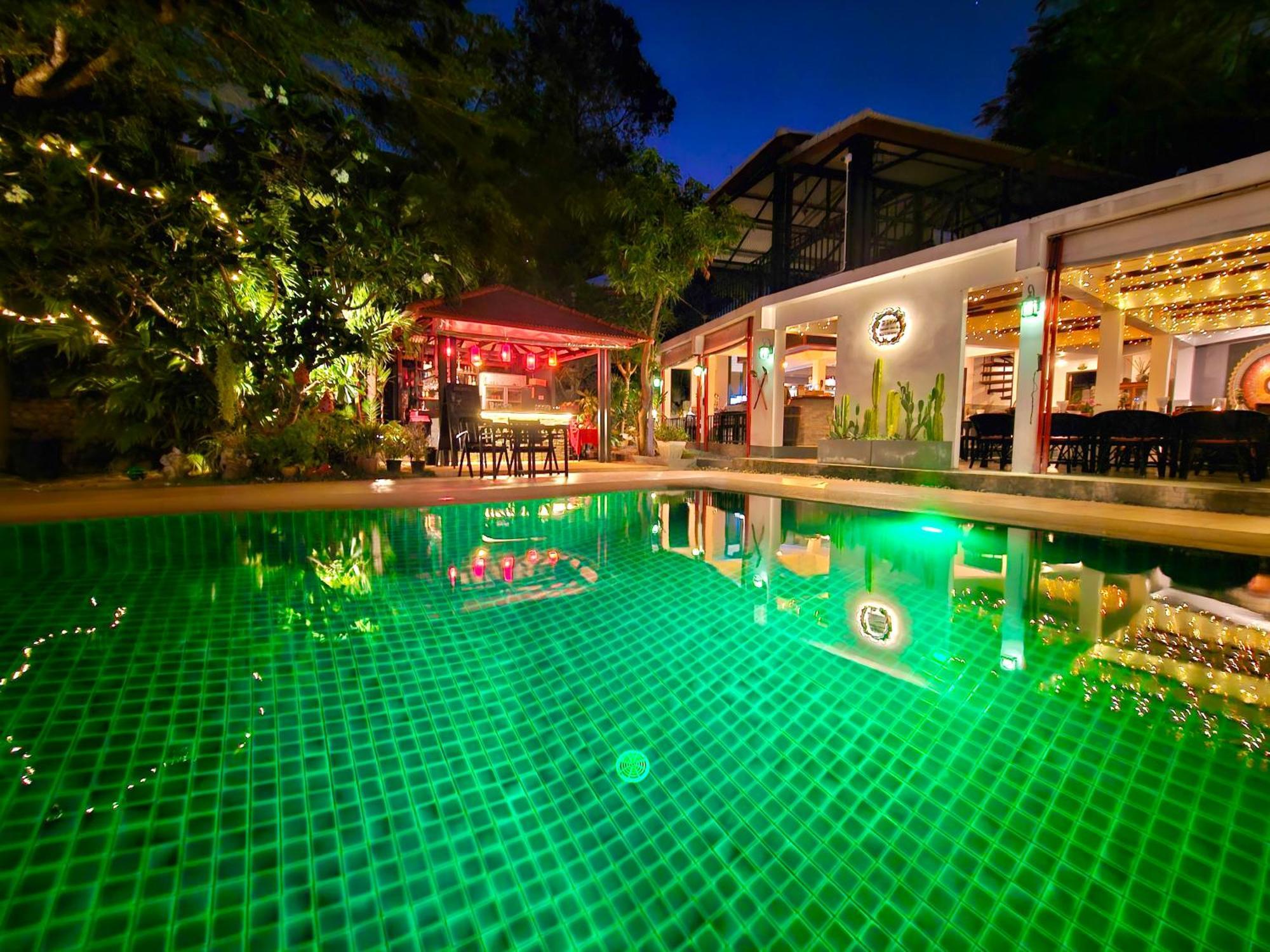 Cinnamon Beach Villas Ламаи-Бич Экстерьер фото